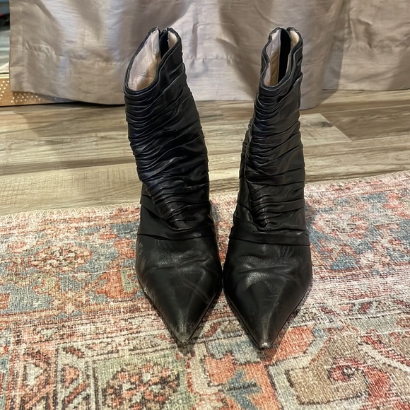 Manolo Blahnik Black Bootie’s Size 37 (7) - Picture 2 of 7